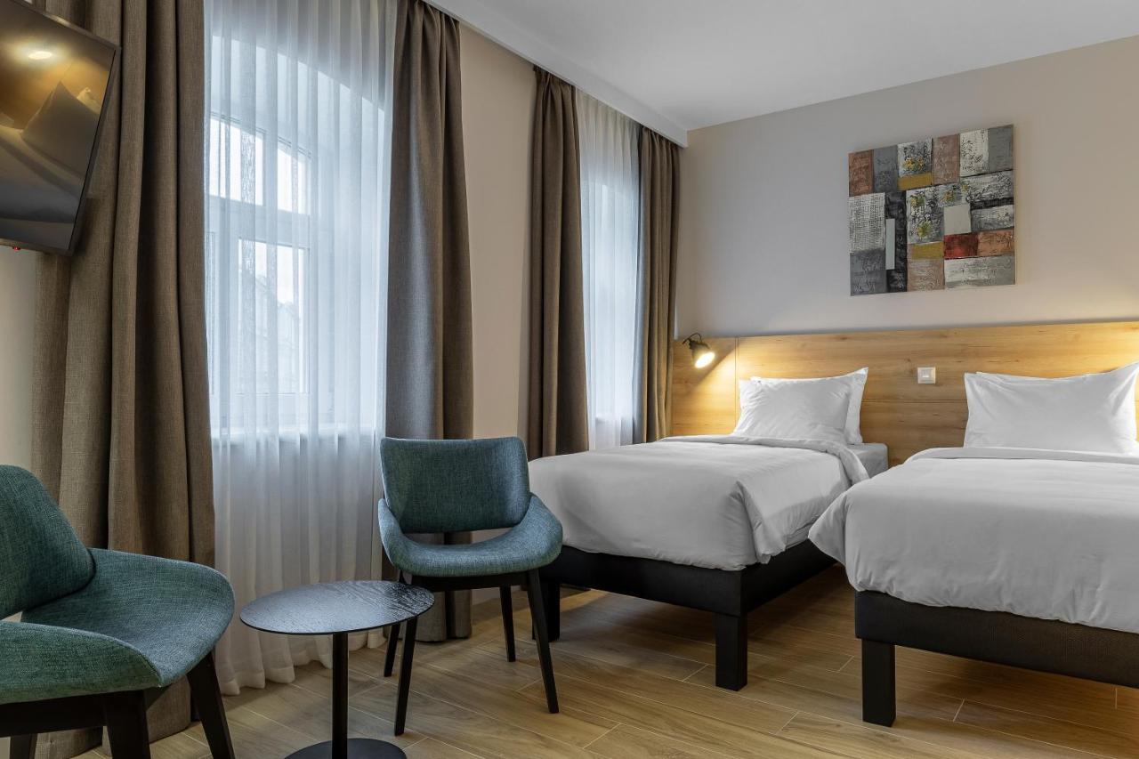 Kontrakt Boutique Hotel 키예프 외부 사진