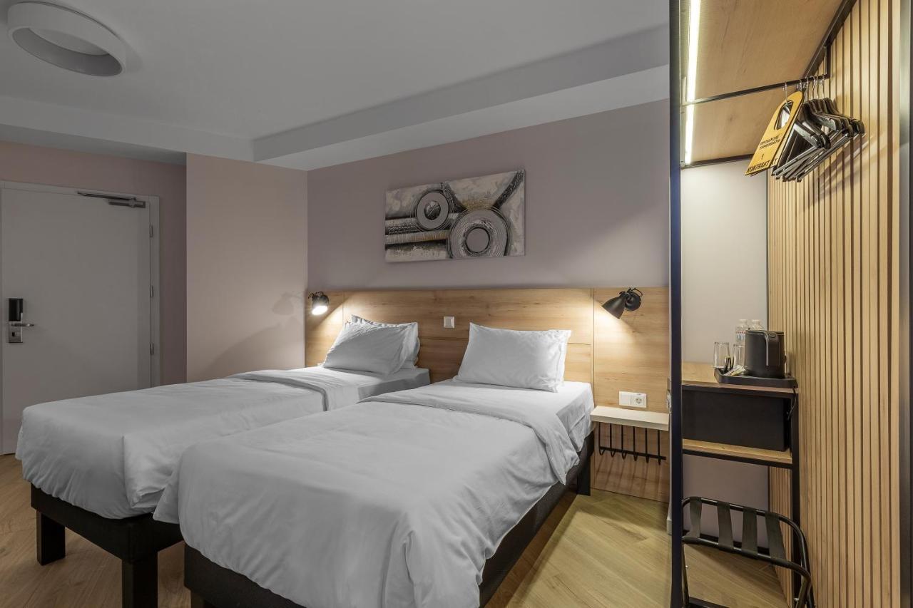 Kontrakt Boutique Hotel 키예프 외부 사진