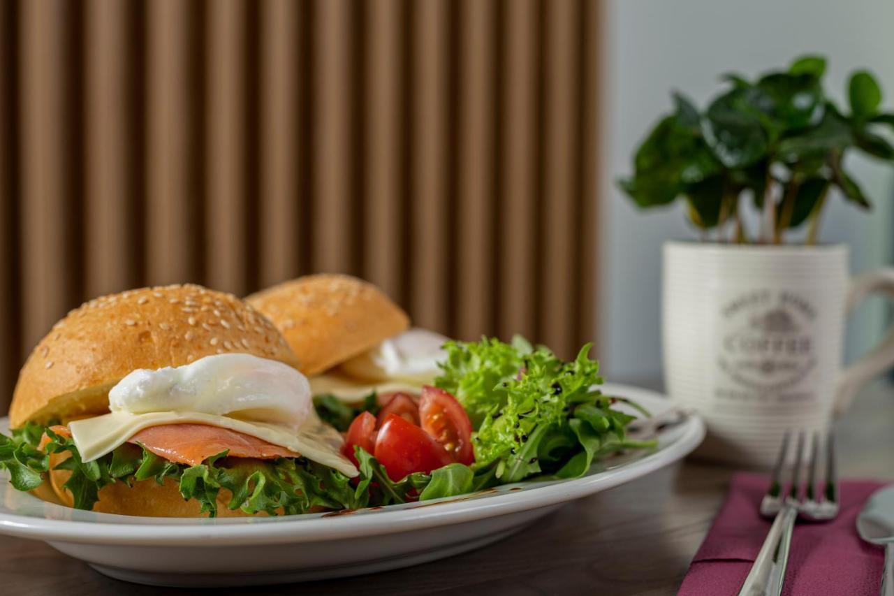 Kontrakt Boutique Hotel 키예프 외부 사진